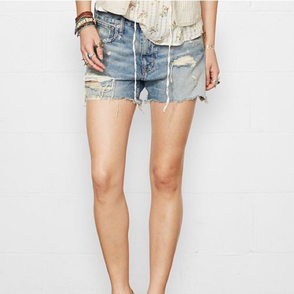 Distressed Boyfriend Cut-Off Denim Shorts